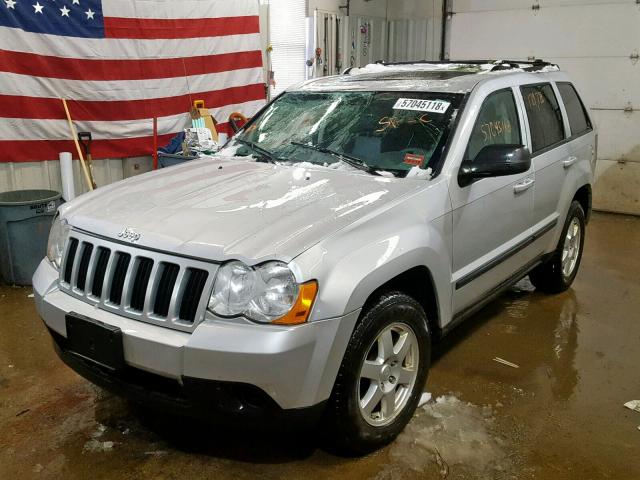 1J8GR48K69C525988 - 2009 JEEP GRAND CHER SILVER photo 2