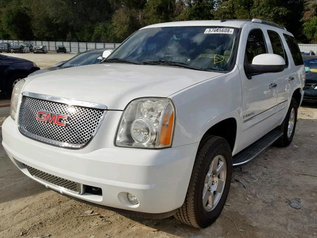 1GKFK63838J184269 - 2008 GMC YUKON DENA WHITE photo 2