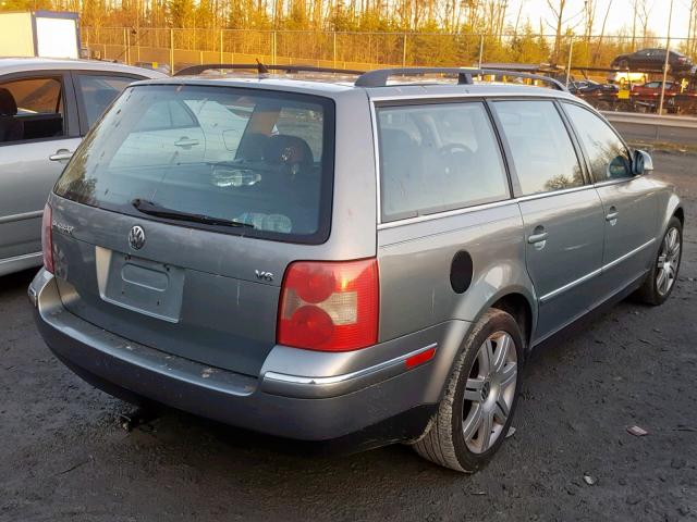 WVWWU63B35E112316 - 2005 VOLKSWAGEN PASSAT GLX GREEN photo 4