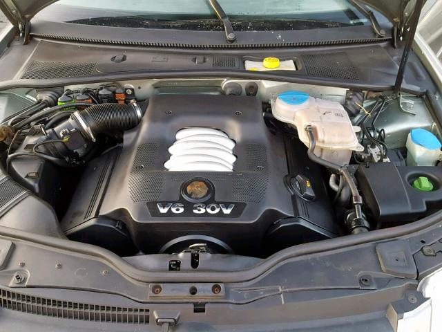 WVWWU63B35E112316 - 2005 VOLKSWAGEN PASSAT GLX GREEN photo 7