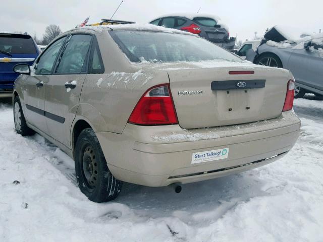 1FAFP34N17W281848 - 2007 FORD FOCUS ZX4 TAN photo 3