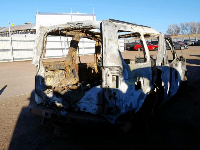 SALAE25426A376174 - 2006 LAND ROVER LR3 SE BURN photo 4