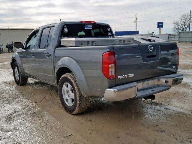 1N6AD07U07C434930 - 2007 NISSAN FRONTIER C GRAY photo 3