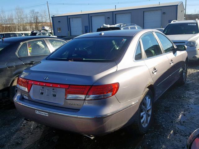 KMHFC46F77A242739 - 2007 HYUNDAI AZERA SE GRAY photo 4