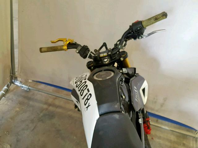 MLHJC7514J5007413 - 2018 HONDA GROM 125 BLACK photo 5