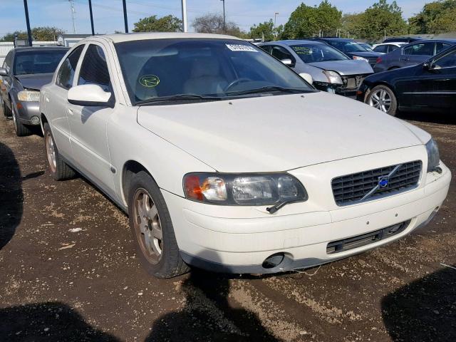 YV1RH58D622171115 - 2002 VOLVO S60 2.5T WHITE photo 1