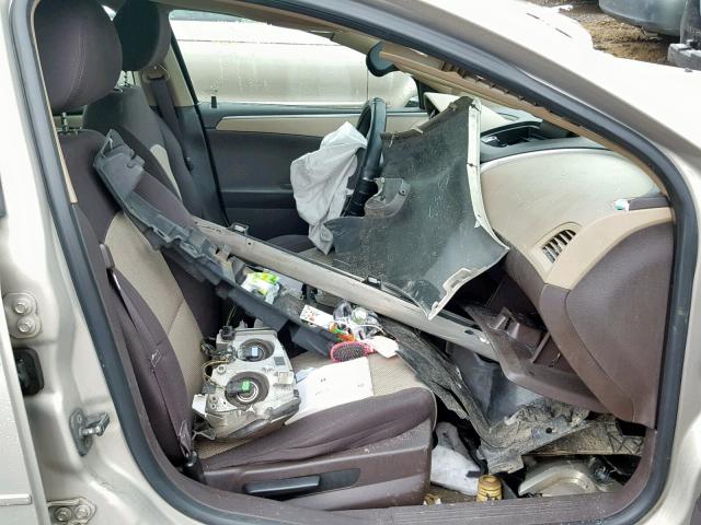 1G1ZB5E05CF220820 - 2012 CHEVROLET MALIBU LS GOLD photo 5