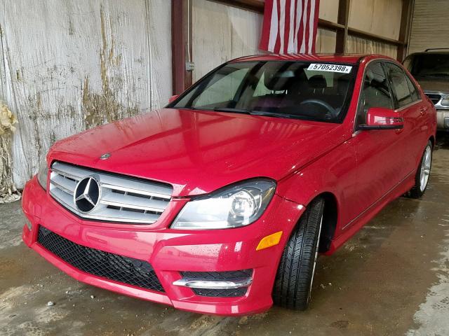 WDDGF4HB6DR256662 - 2013 MERCEDES-BENZ C 250 RED photo 2