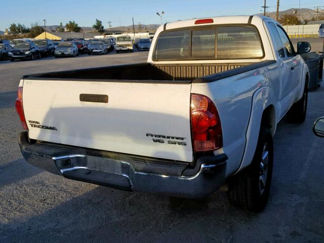 5TETU62N85Z088817 - 2005 TOYOTA TACOMA PRE WHITE photo 4