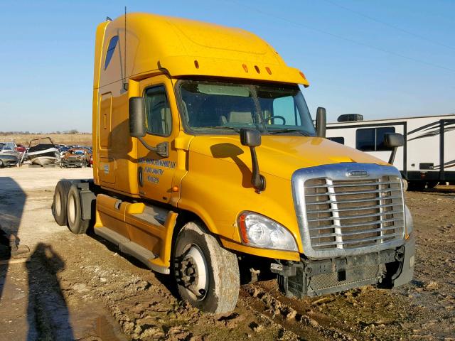 1FUJGLDR0CSBD2508 - 2012 FREIGHTLINER CASCADIA 1 YELLOW photo 1