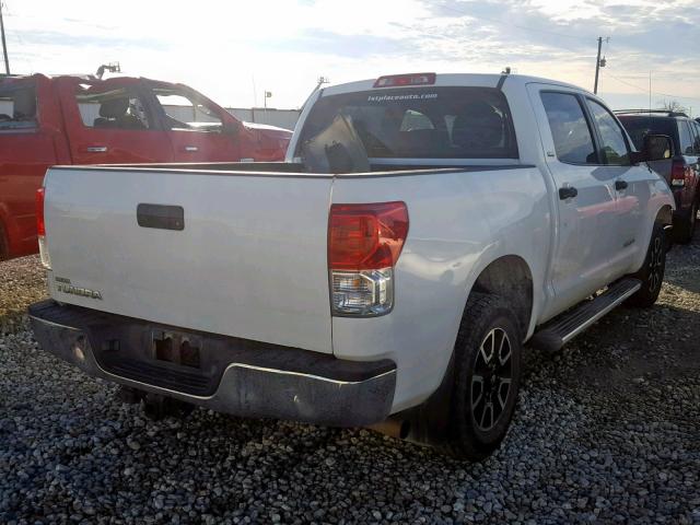 5TFEM5F10AX015596 - 2010 TOYOTA TUNDRA CRE WHITE photo 4