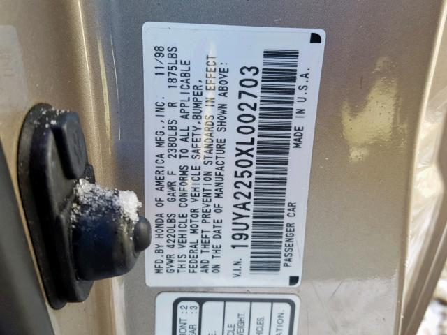 19UYA2250XL002703 - 1999 ACURA 3.0CL Krem fotoğraf 10