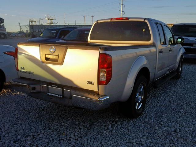 1N6AD09U07C404436 - 2007 NISSAN FRONTIER C SILVER photo 4