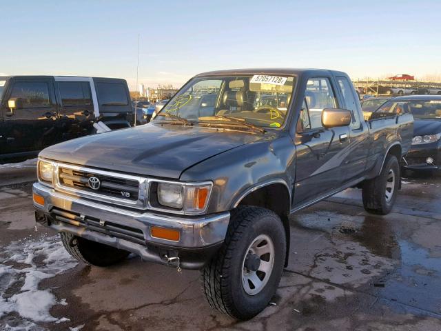 JT4VN13D5P5115573 - 1993 TOYOTA PICKUP 1/2 GRAY photo 2