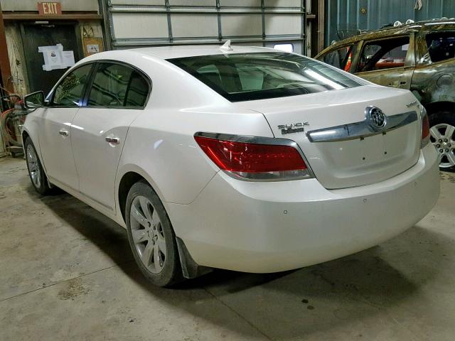 1G4GC5ED5BF361654 - 2011 BUICK LACROSSE C WHITE photo 3