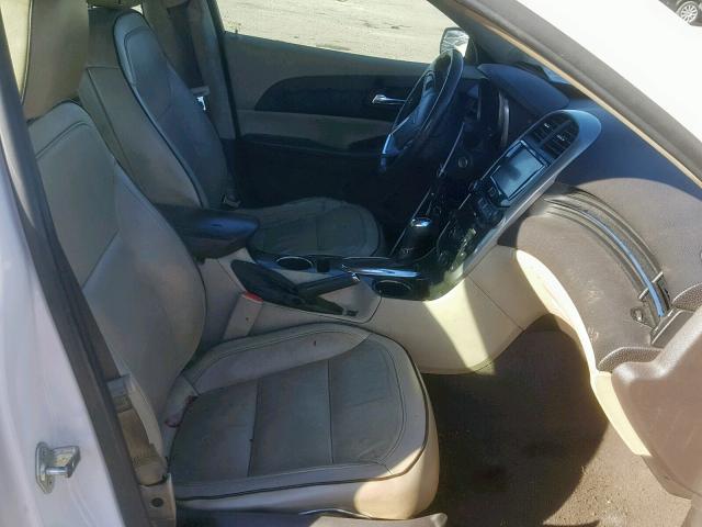 1G11E5SA1GF128711 - 2016 CHEVROLET MALIBU LIM 白色 照片 5