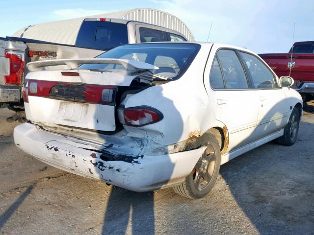 3N1BB41D5XL004041 - 1999 NISSAN SENTRA SE WHITE photo 4