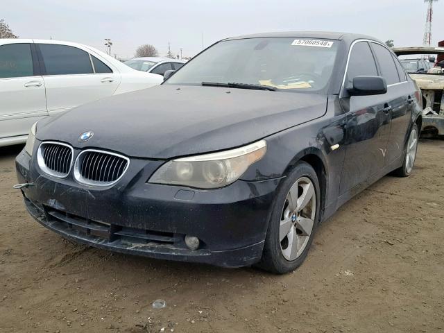 WBANF73517CU25012 - 2007 BMW 530 XI BLACK photo 2