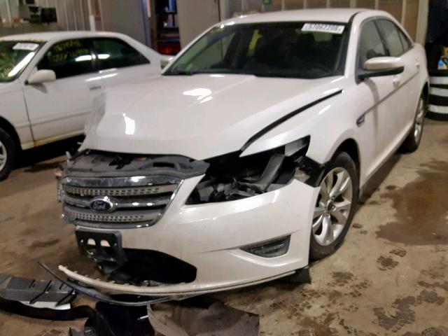 1FAHP2EW5AG163152 - 2010 FORD TAURUS SEL WHITE photo 2