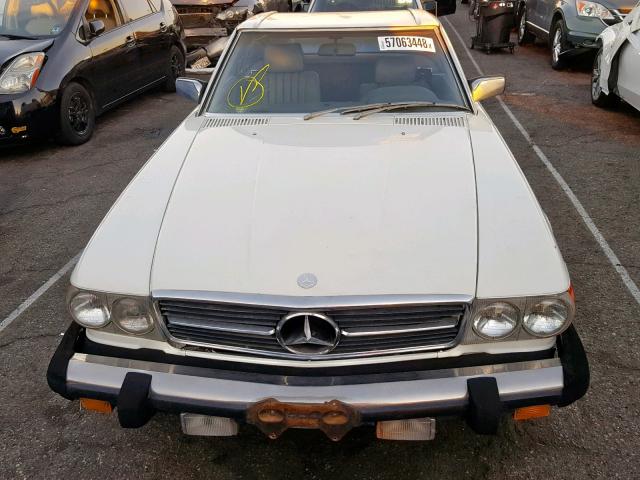 WDBBA45A6CB011168 - 1982 MERCEDES-BENZ 380 SL WHITE photo 9