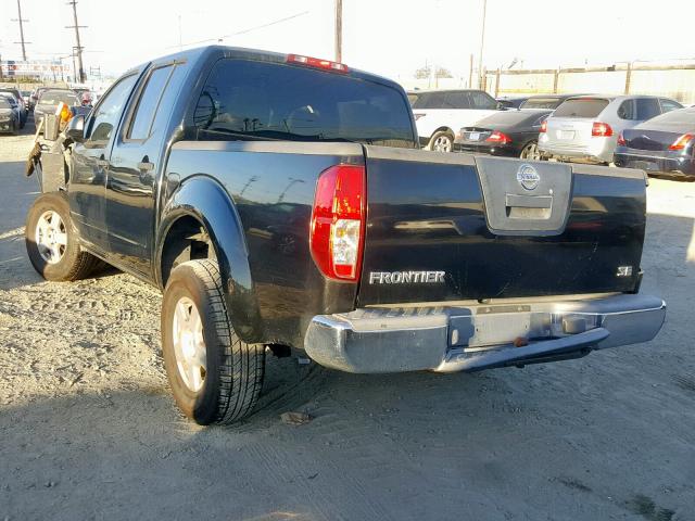 1N6AD07U66C469003 - 2006 NISSAN FRONTIER C BLACK photo 3