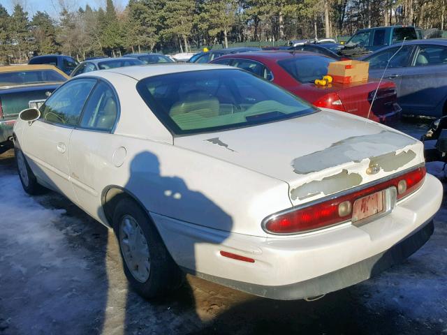 1G4GD221XT4707717 - 1996 BUICK RIVIERA WHITE photo 3