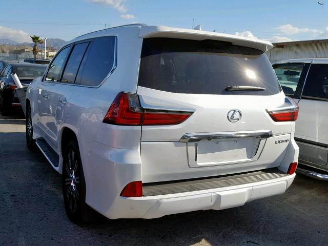 JTJHY7AXXJ4265497 - 2018 LEXUS LX 570 WHITE photo 3