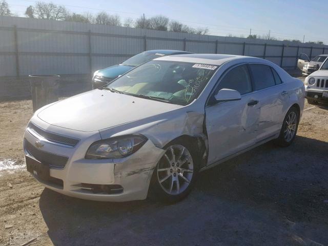 1G1ZE5E18BF394735 - 2011 CHEVROLET MALIBU LTZ WHITE photo 2