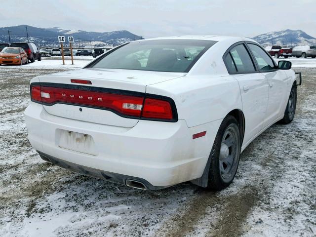 2C3CDXAT8DH521900 - 2013 DODGE CHARGER PO WHITE photo 4