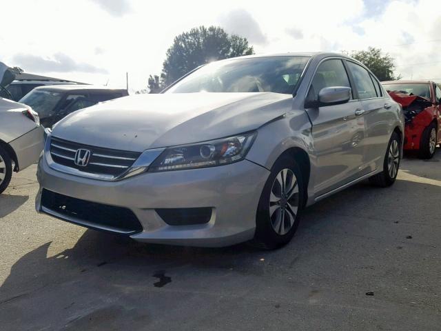 1HGCR2F37EA016554 - 2014 HONDA ACCORD LX SILVER photo 2