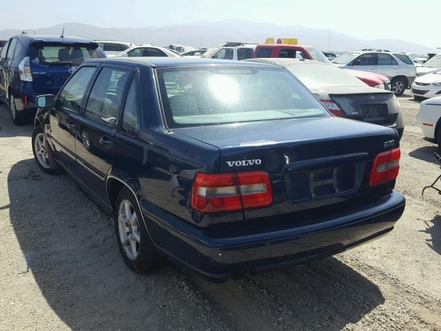 YV1LS55A2X2608844 - 1999 VOLVO S70 BLUE photo 3