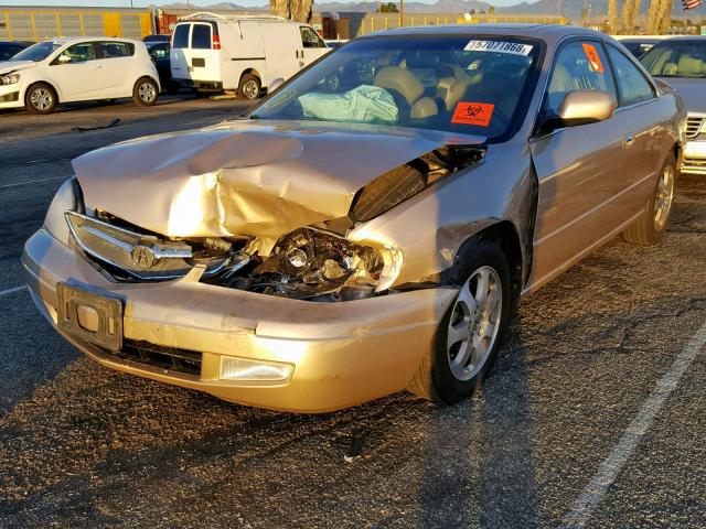 19UYA42581A014578 - 2001 ACURA 3.2CL GOLD photo 2