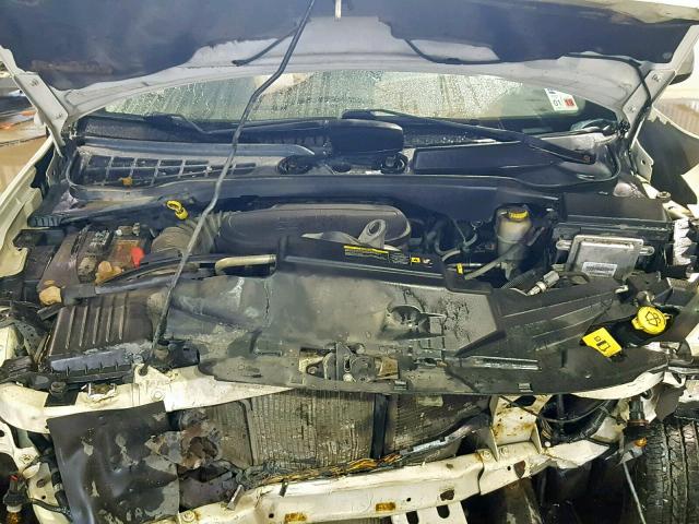 1A8HX58T89F702547 - 2009 CHRYSLER ASPEN LIMI CREAM photo 7