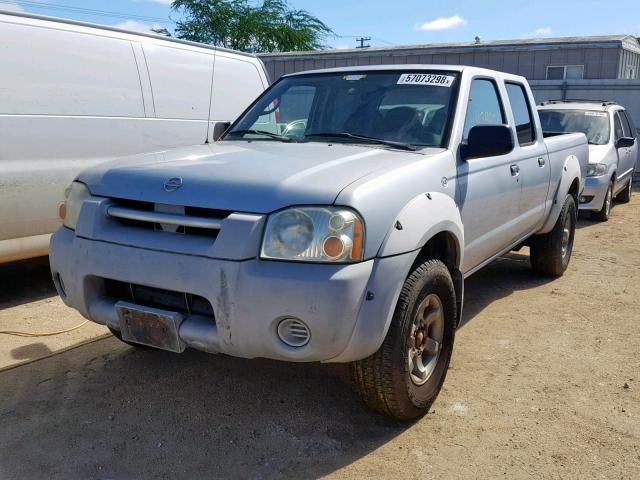 1N6ED29X82C310207 - 2002 NISSAN FRONTIER C SILVER photo 2