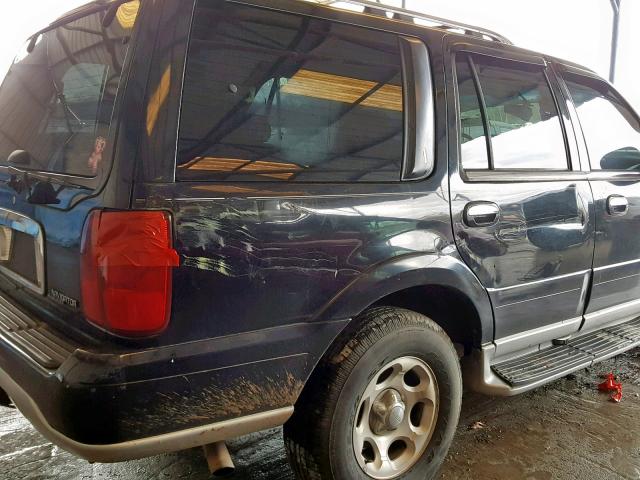 5LMEU27R52LJ18775 - 2002 LINCOLN NAVIGATOR 黑色 照片 9