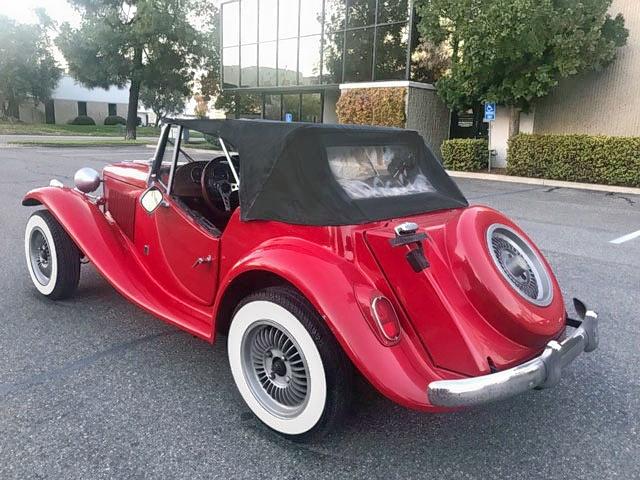 07910279 - 1953 MG CONVERTIBL RED photo 3