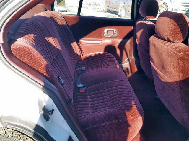 2G1WL52M0W9272909 - 1998 CHEVROLET LUMINA BAS 白色 照片 6