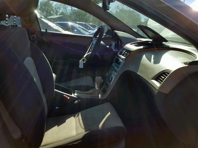 1G1ZC5EU5CF312736 - 2012 CHEVROLET MALIBU 1LT GOLD photo 5