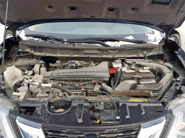 5N1AT2MV6HC792688 - 2017 NISSAN ROGUE SV BLUE photo 7