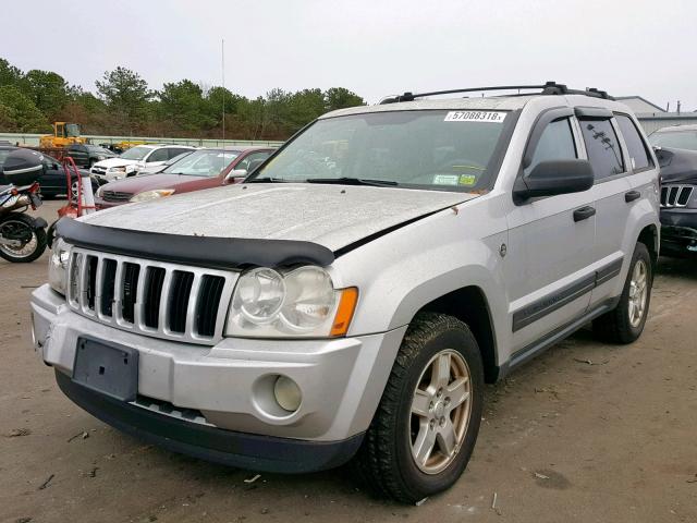 1J4GR48K26C243456 - 2006 JEEP GRAND CHER SILVER photo 2