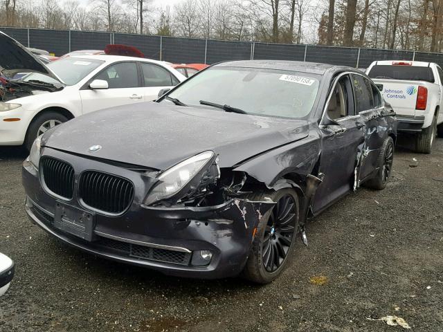 WBAKC8C54BC432627 - 2011 BMW 750LI GRAY photo 2