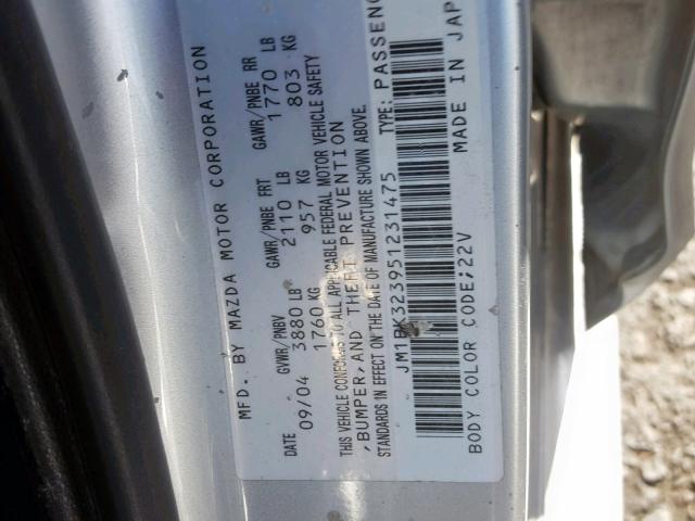 JM1BK323951231475 - 2005 MAZDA 3 S SILVER photo 10