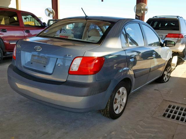 KNADE123776266877 - 2007 KIA RIO BASE GRAY photo 4