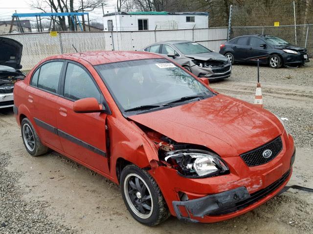 KNADE123766061039 - 2006 KIA RIO RED photo 1