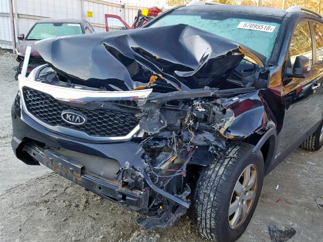 5XYKTCA13BG113110 - 2011 KIA SORENTO BA BLACK photo 9