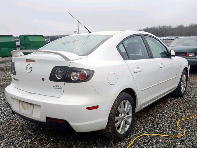 JM1BK323381802723 - 2008 MAZDA 3 S WHITE photo 4