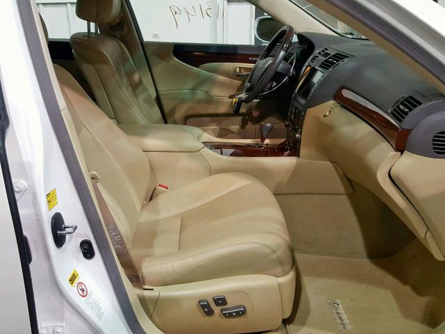 JTHBL46F185052429 - 2008 LEXUS LS 460 WHITE photo 5