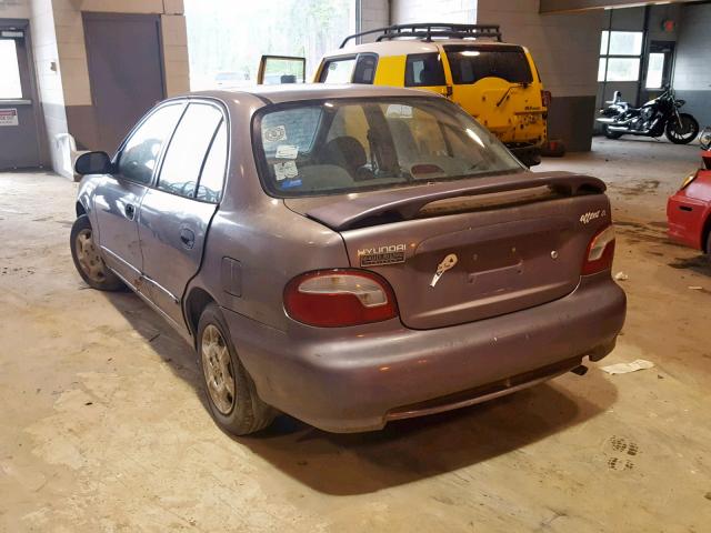 KMHVF24N1WU509338 - 1998 HYUNDAI ACCENT GL PURPLE photo 3