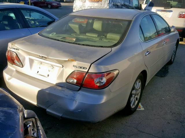 JTHBF30G920084701 - 2002 LEXUS ES 300 SILVER photo 4