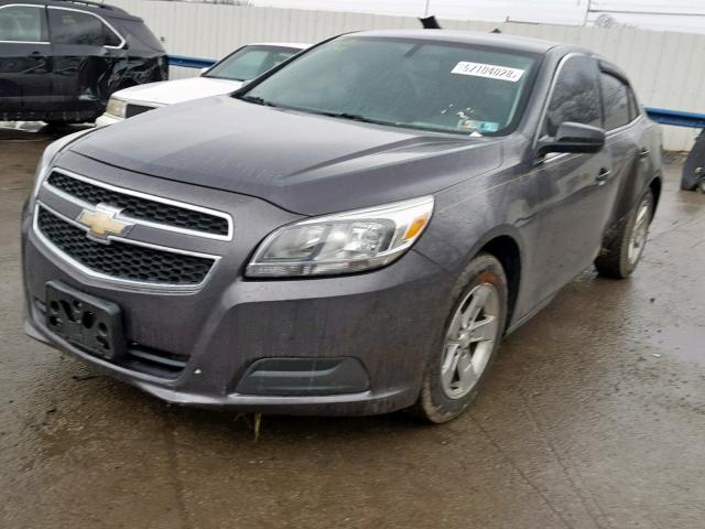 1G11B5SA0DF181985 - 2013 CHEVROLET MALIBU LS 灰色 照片 2